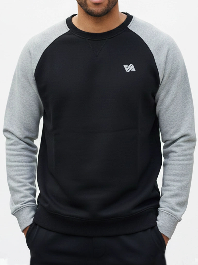 Raglan Sleeves Black Sweatshirt